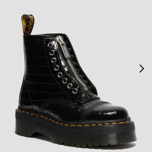 Sinclair Dr. Marten croc platform boots